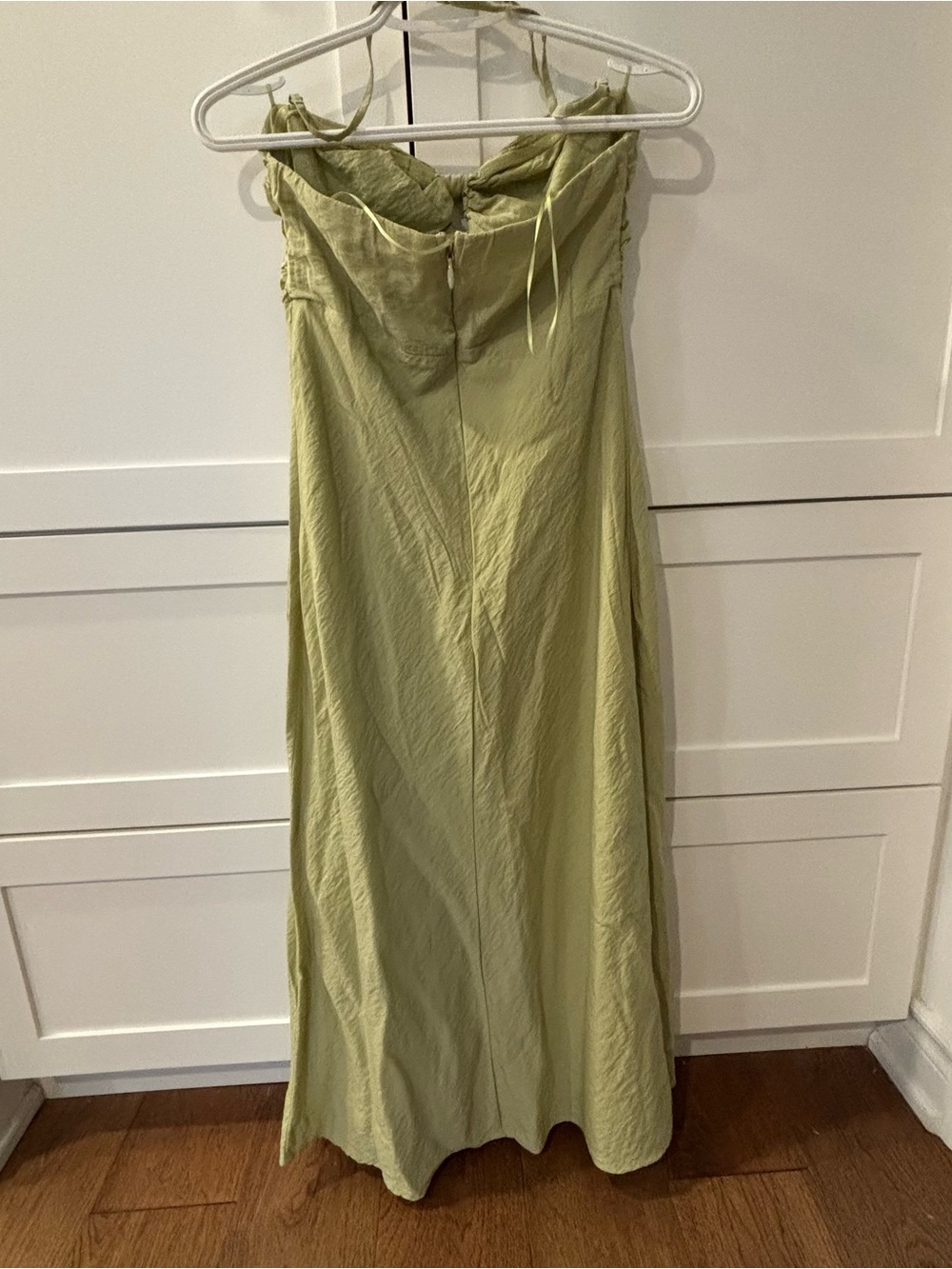 Abercrombie Strapless (detachable strap) Twist-Front Maxi Dress in Light Green - Picture 4 of 7